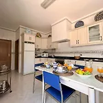 Typical House By Homing * 拉哥斯