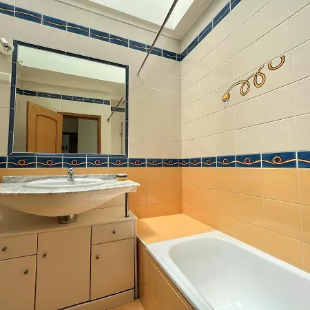 Typical House By Homing Nyaraló