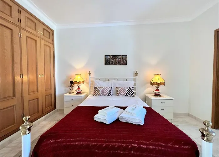 Typical House By Homing Semesterbostad Lagos