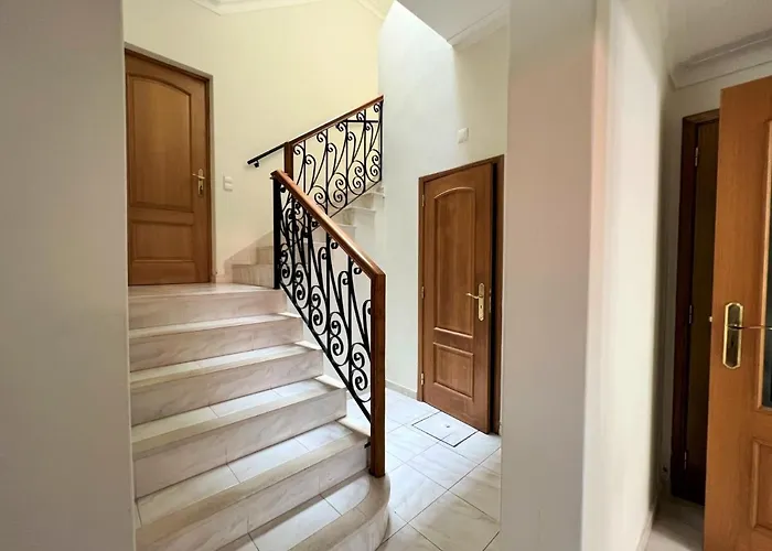 Semesterbostad Typical House By Homing Lagos